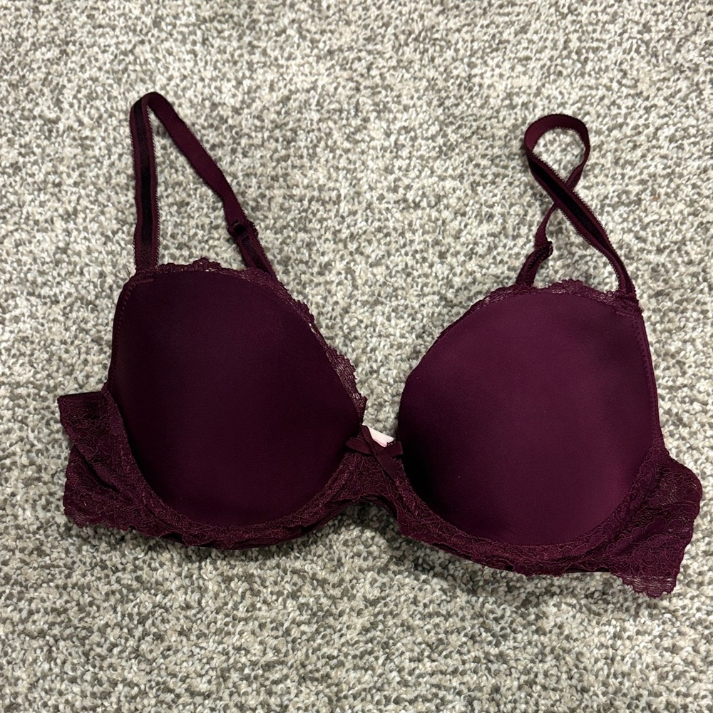 Victoria's Secret Plum Lace-Trim T-Shirt Bra